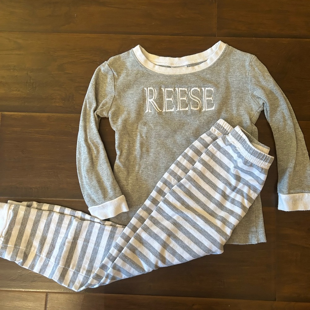 Reese embroidered pajamas